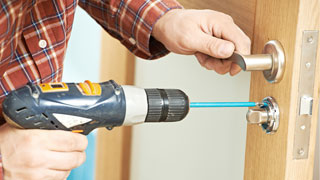 Automotive Locksmith at Italian Market Philadelphia, Pennsylvania